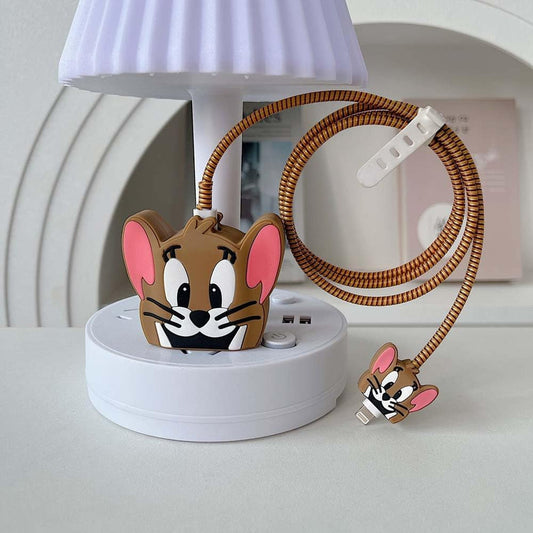 iPhone Charger Case Cover - Tom & Jerry - 4 Piece Set (With Wire Protector)
