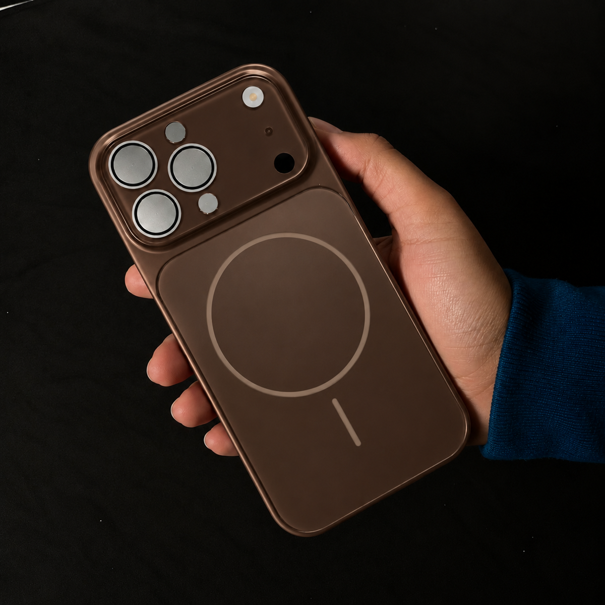iPhone Metallic Finish Converter Case with Magsafe