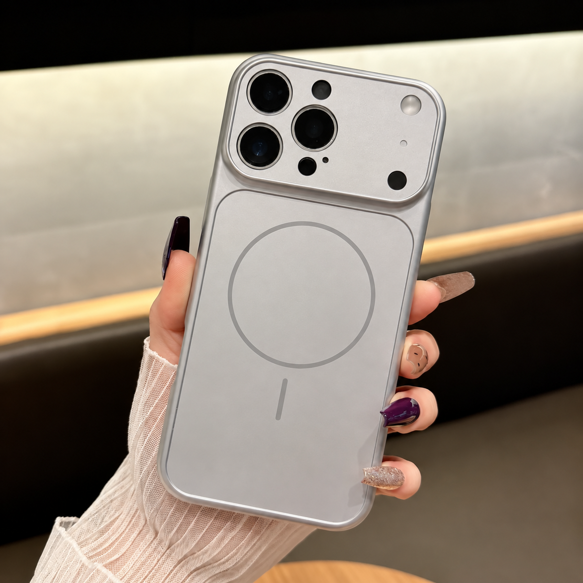 iPhone Metallic Finish Converter Case with Magsafe